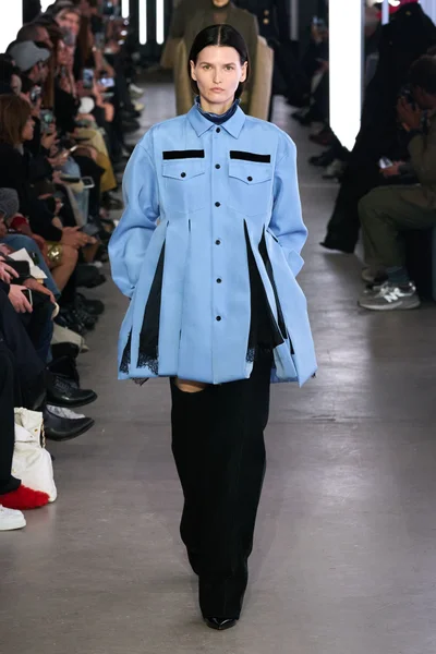 Look 22